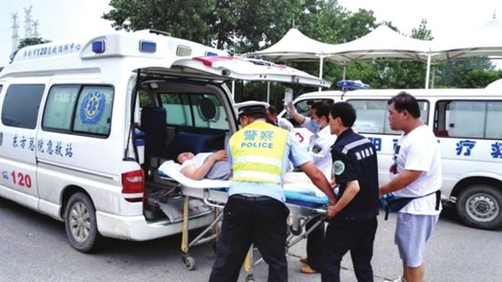 救護(hù)車一次多少錢？出車費(fèi)用太高或成救護(hù)難題？01